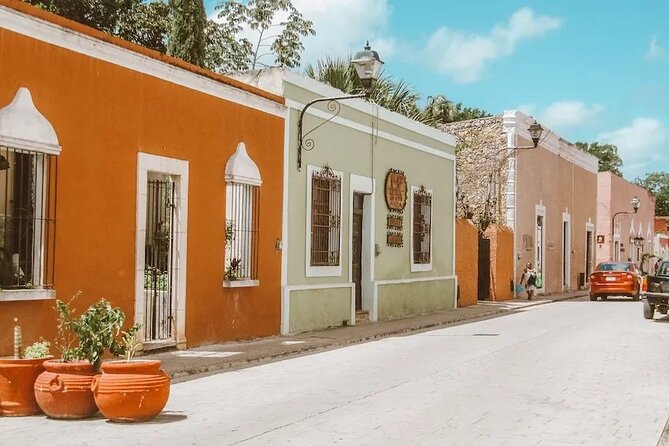 Chichen Itza, 2 cenotes Ik Kil and Hubiku, visit to Valladolid - Chichen Itza: The Ancient Mayan City and Iconic Pyramid