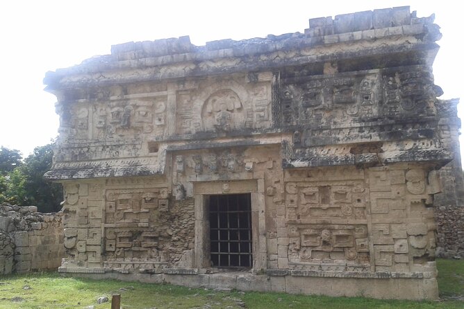 Chichen Itza, Cenote Sagrado and Valladolid from Cancun - Exploring Valladolid: A Colonial Town Stop