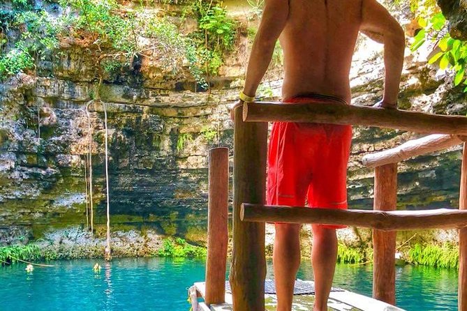 Chichen Itza deluxe tour - Visiting Chichen Itza with a Guided Tour