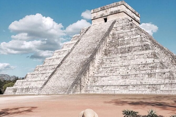 Chichen Itza Tour Full Day Pyramid, Cenote Swim and Buffet Meal - Starting Point: Hotel Pickup from Cancun or Riviera Maya