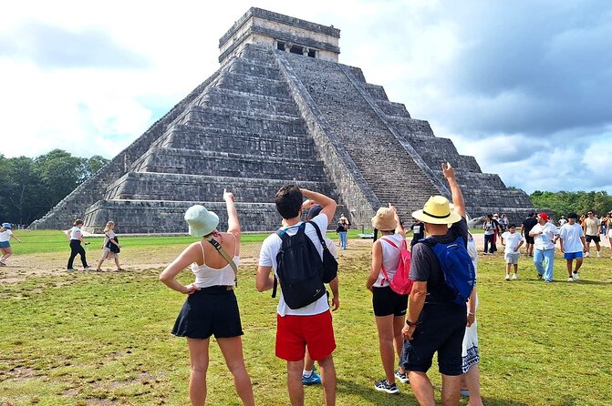 Chichen Itza Walking Shared Tour and Skip-the-Line Early Access - The Significance of El Castillo: The Heart of Chichen Itza