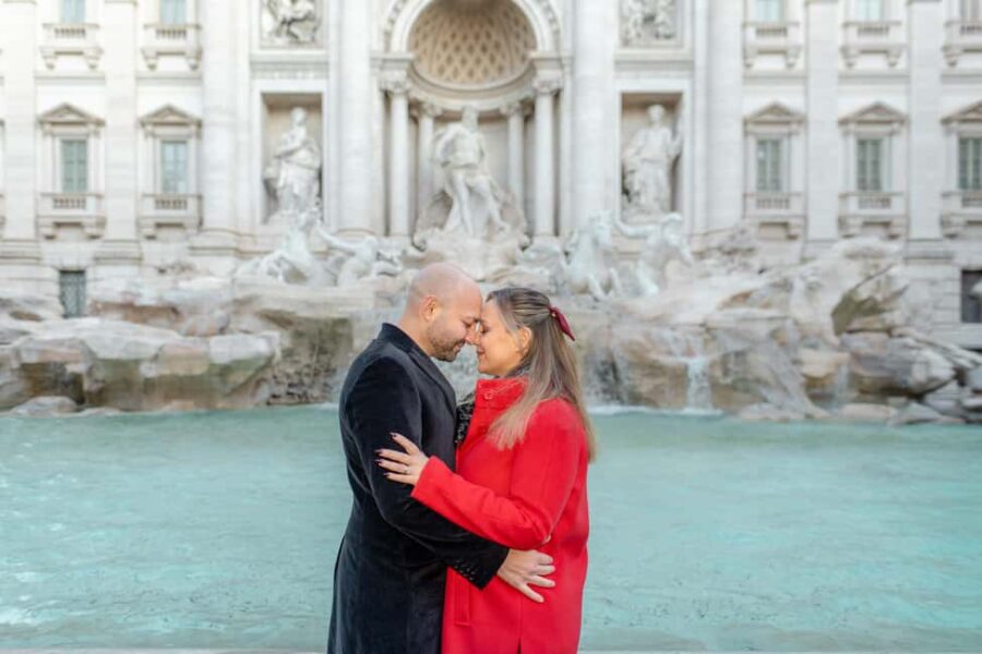 Christmas Magic Photoshoot in the Heart of Rome - Exploring Rome’s Top Holiday Photo Locations