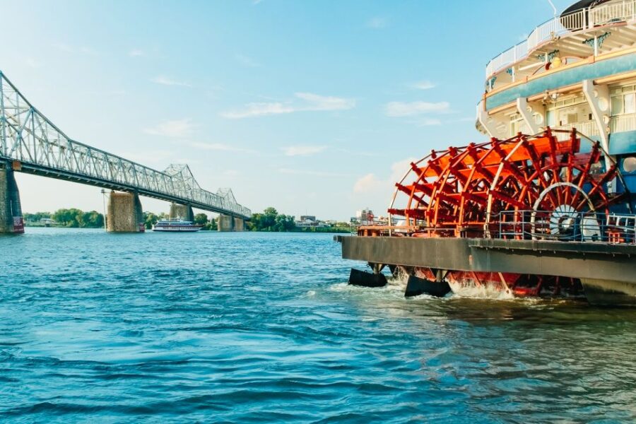 Cincinnati: Historic Sightseeing Cruise - Starting Point at Newport Landing Dock
