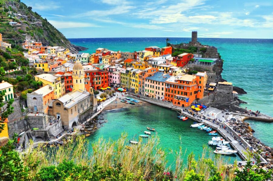 Cinque Terre Tour and Limoncino by Train from La Spezia - Discover Vernazza’s Colorful Streets and Harbor