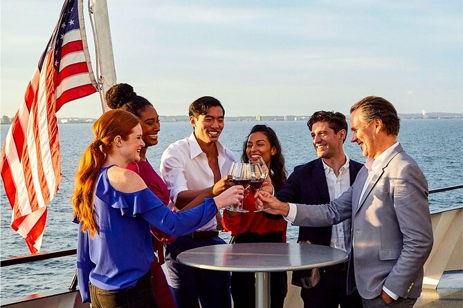 City Cruises Chicago: Fireworks Premier Plus Dinner Cruise - Departure from the Chicago Riverwalk at NBC Tower