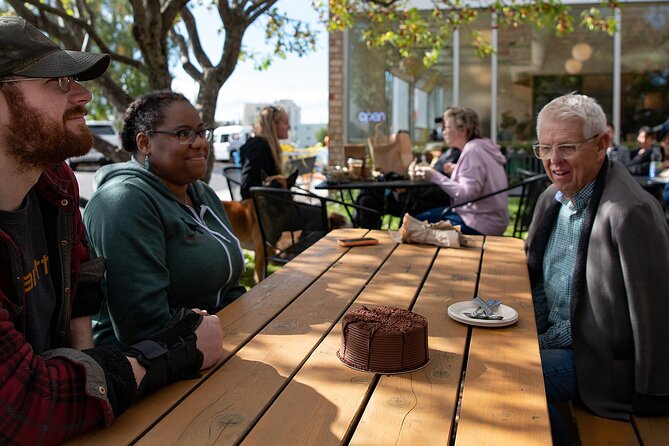 City of Anchorage SIGHTSEEING & FOOD Tour - Winter & Summer - Sightseeing Highlights Outside Downtown Anchorage