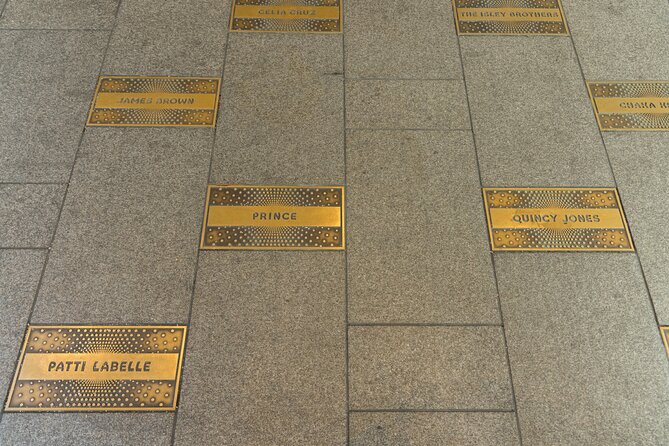 City of Contrasts Tour-Manhattan, Bronx, Queens and Brooklyn - Exploring Manhattan’s Cultural Highlights