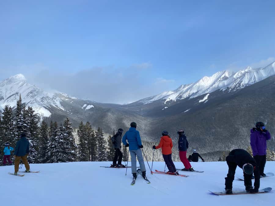 Clases de ski y snowboard en español en Banff - Discovering Banff’s Top Ski Resorts: Mt. Norquay