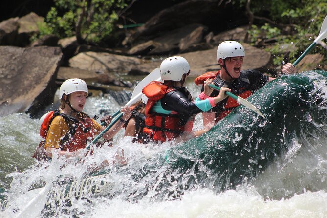 Classic Middle Ocoee River Adventure - The Experience of Paddling Through Chattanooga National Forest