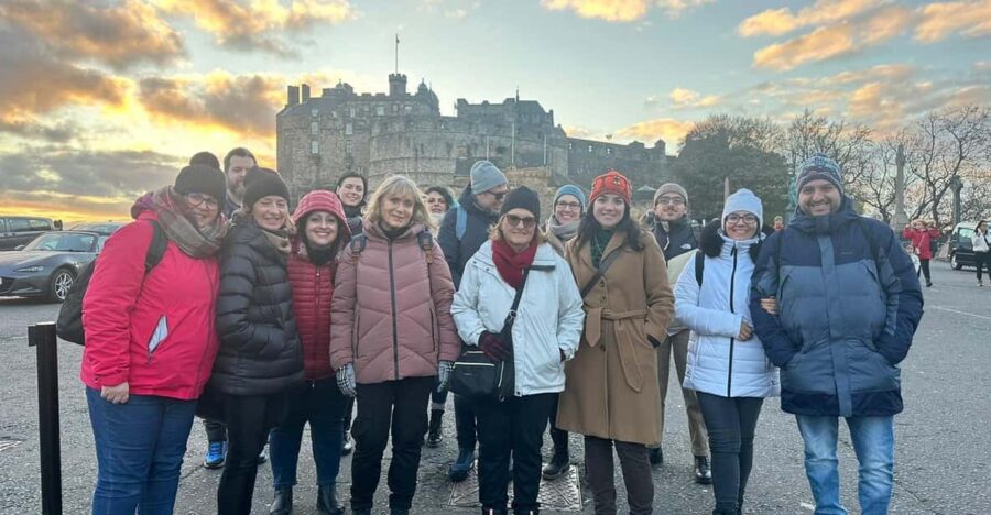 Classic Old Town Tour - Starting Point at The Scotch Whisky Experience