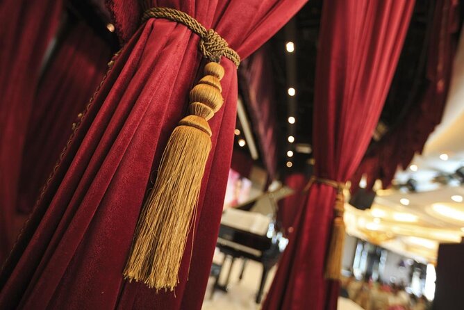 Clay Cooper's Country Express in Branson - Authentic Branson Show with a Family-Friendly Touch