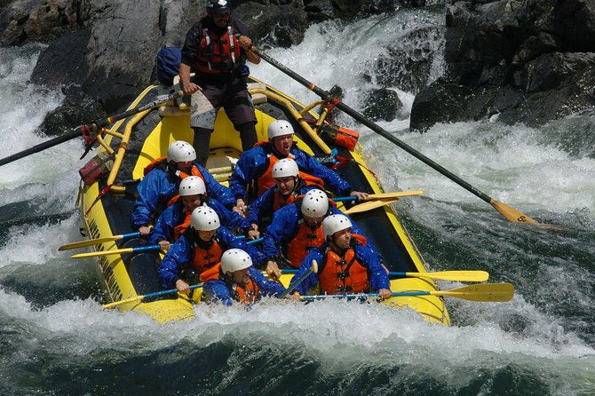 Clearwater, BC, Rafting, Finish in Canadas waterfall capital! - Wells Gray Park: The Stunning Setting for Your Rafting Adventure