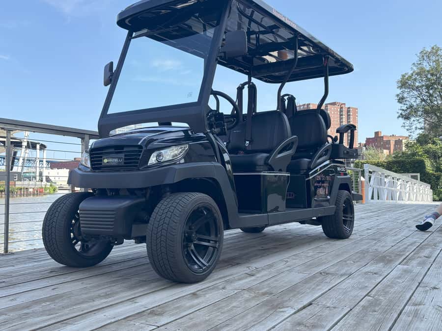 Cleveland: Premium Golf Cart Tour of the Wine District - Starting Point at Wyne Tasting & Cocktail Bar