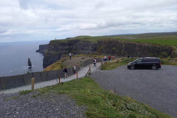 Cliffs of Moher and Bunratty Castle Private Day Tour from Dublin - The Journey Begins: Pickup and Transportation