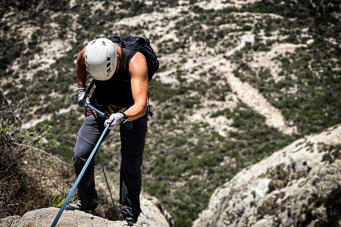 Climbing and Rappel for Beginners in Peña de Bernal Queretaro - Peña de Bernal: The Iconic Natural Landmark in Queretaro