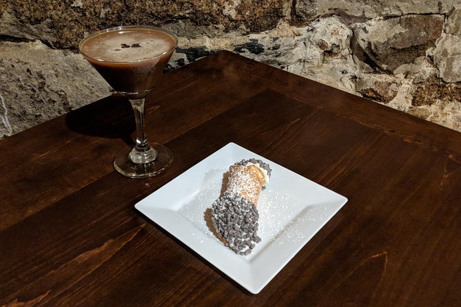 Cocktails & Cannoli: Boston's North End Dessert Tour - Exploring Boston’s Historic North End