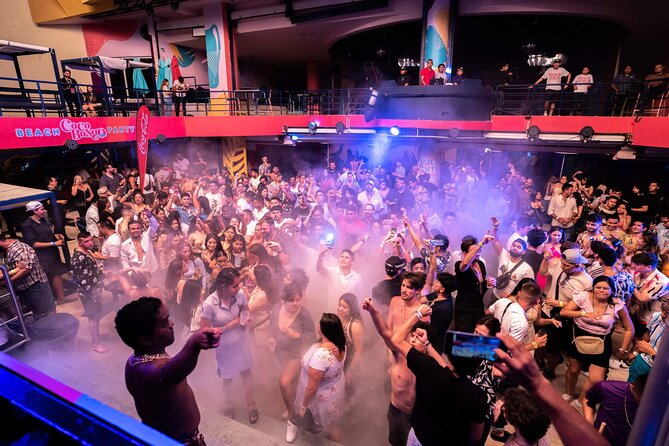 Coco Bongo Beach Club - What to Expect at Coco Bongo Cancun