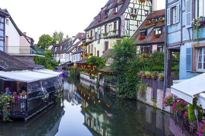 Colmar: Private guided walking tour of the Historical Center - Highlights of the Landmarks: From Tanners’ District to Maison de Têtes