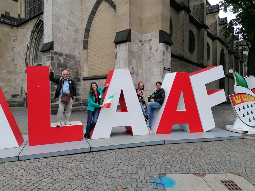 Cologne classic walking tour - Discovering the Old Town and Market Squares