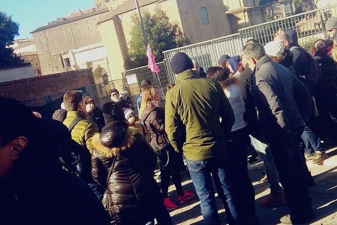 Colosseum tour with guide, arena option - The Significance of Palatine Hill in Rome’s History