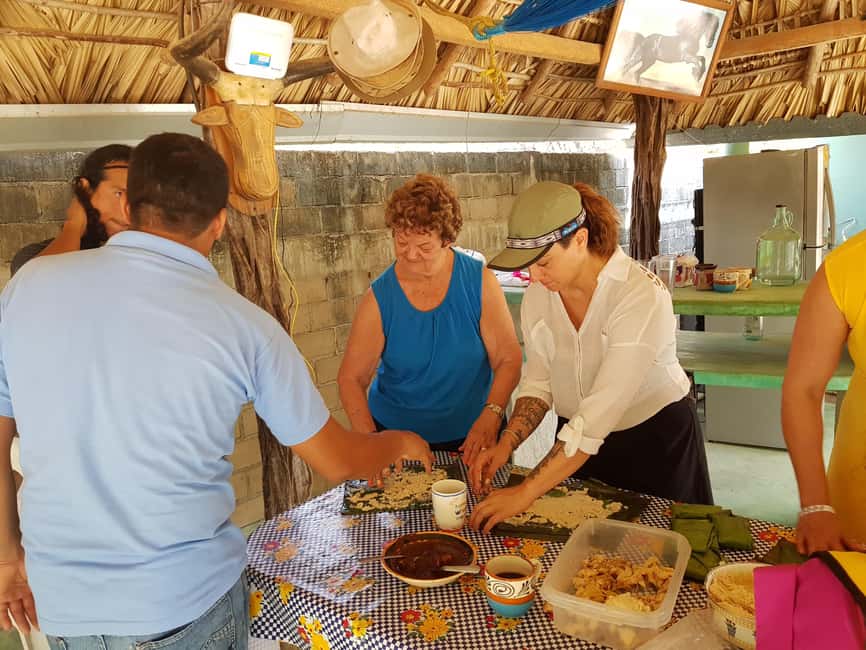 Cooking classes in Puerto Escondido (Learn how to cook Mole de Oaxaca). - Starting Point: Convenient Pickup from 14 Locations