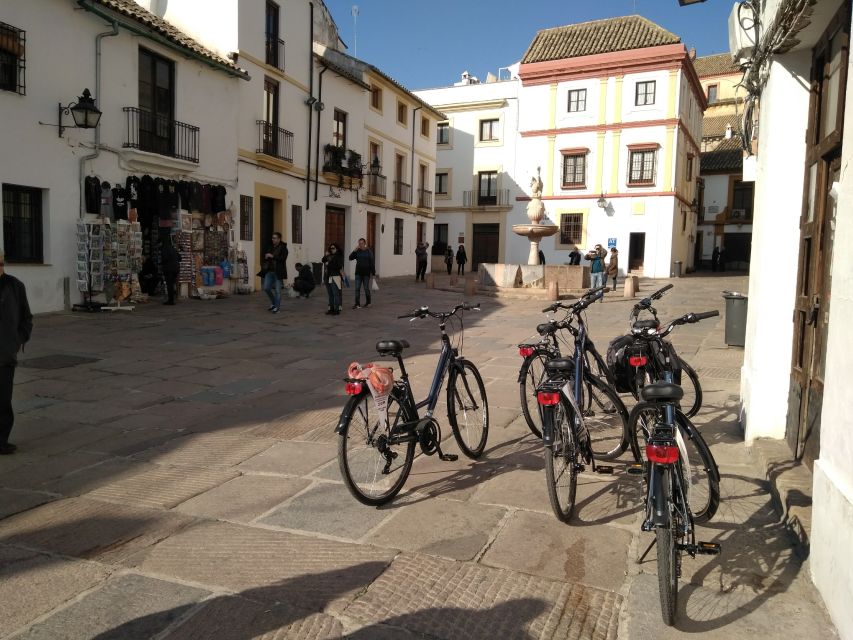 Córdoba Daily Highlights Bike Tour - Discovering Córdobas Main Monuments on Two Wheels