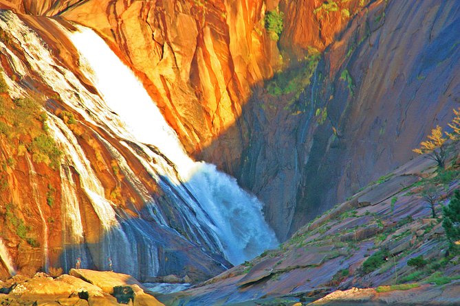 Costa da Morte/Finisterre from La Coruña Private Tour/Shore excursion - Exploring Cabo Vilan: Spain’s First Electrified Lighthouse