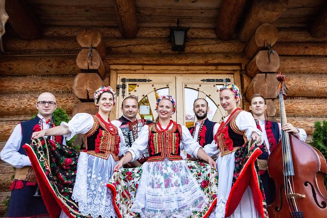 Cottage Style Evening with Folk Show and Traditional Feast from Krakow - The Rustic Restaurant Overlooking Kryspinow Lake