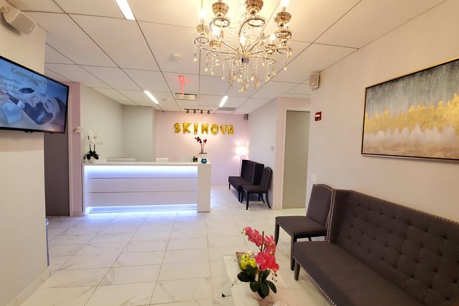 Couples Massage and Facial - The Location at 43 W 33rd St in Midtown Manhattan