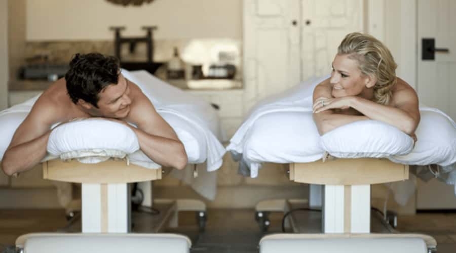 Couples Massage NYC - 90 Mins - The Location: Central Manhattan Spot for Ultimate Convenience