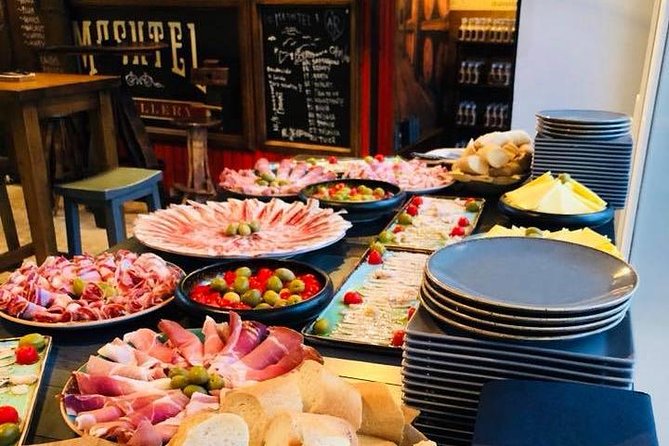 Craft Gin and exclusive brandies in unique distillery - What You’ll Taste: High-Quality Croatian Liquors and Homemade Wine