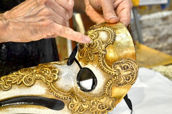 Creative Venice: Artisan Excellence and Craftsmen Workshops - Exploring the Rialto Fish Market’s Authentic Atmosphere