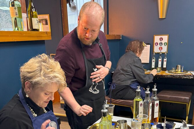 Custom Candle and Scent Blending Workshop - How the Candle and Scent Blending Workshop Works