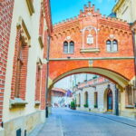 Czartoryski Palace Museum Tickets and Krakow Old Town Tour - Meeting Point and Tour Duration