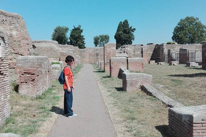 Daily life in Ostia Antica (private tour) - Visiting Temples, Roads, and Private Residences