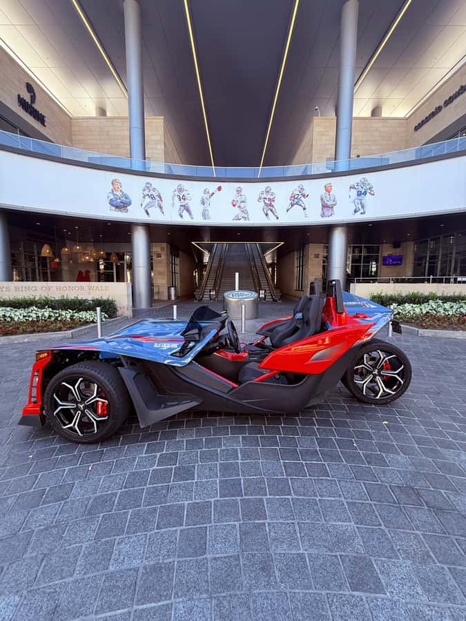 Dallas: Slingshot Rental (Self Guided Slingshot Rentals) - Discover Dallas in a Sleek Polaris Slingshot