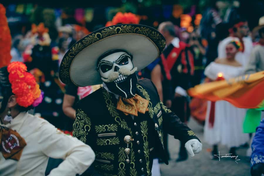 Day of the Dead in Val'Quirico - Starting Point and Transportation Details