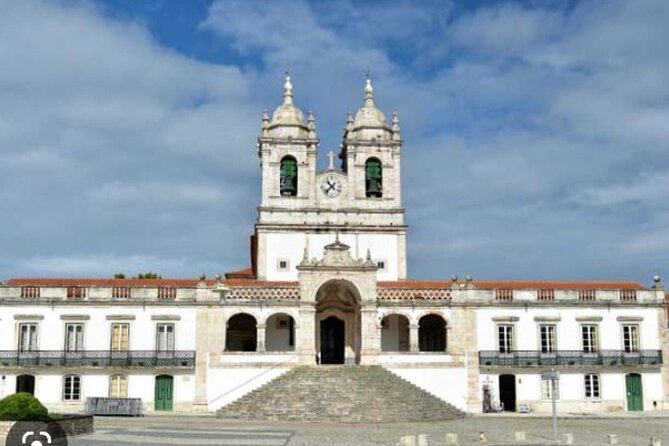 Day tour Fatima,obidos,Nazare - Discover the Holy City of Fatima