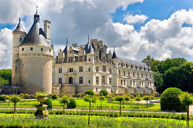 Day Tour to Chenonceau and Chambord Castles - Guided Tour of Château de Chenonceau