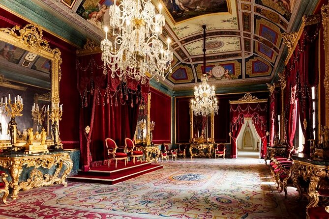 Day Tour to Chinchón, Aranjuez and Toledo from Madrid - Logistical Details: Departure, Transportation, and Group Size