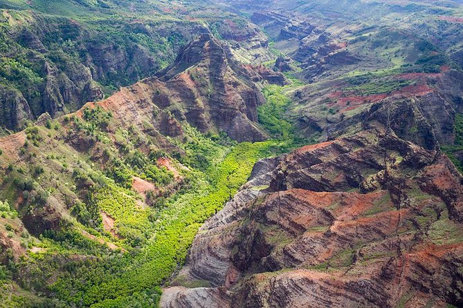 Day Trip from Oahu to Kauai: Waimea Canyon & Wailua River - How the Tour Begins with Early Morning Pickup and Flight from Oahu