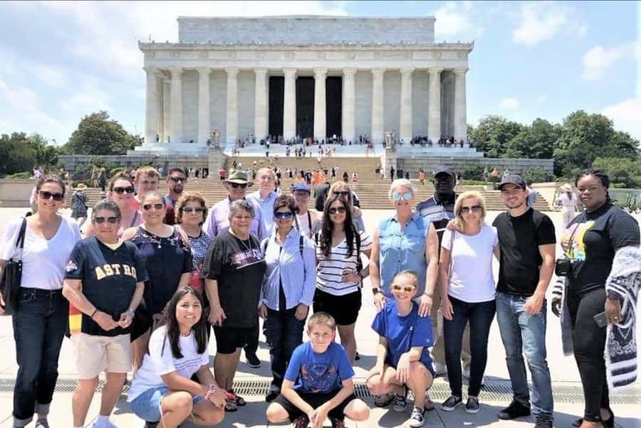 DC Cherry Blossom & Monuments Tour with Seasonal Boat Cruise - Why This Tour Stands Out in Washington DC