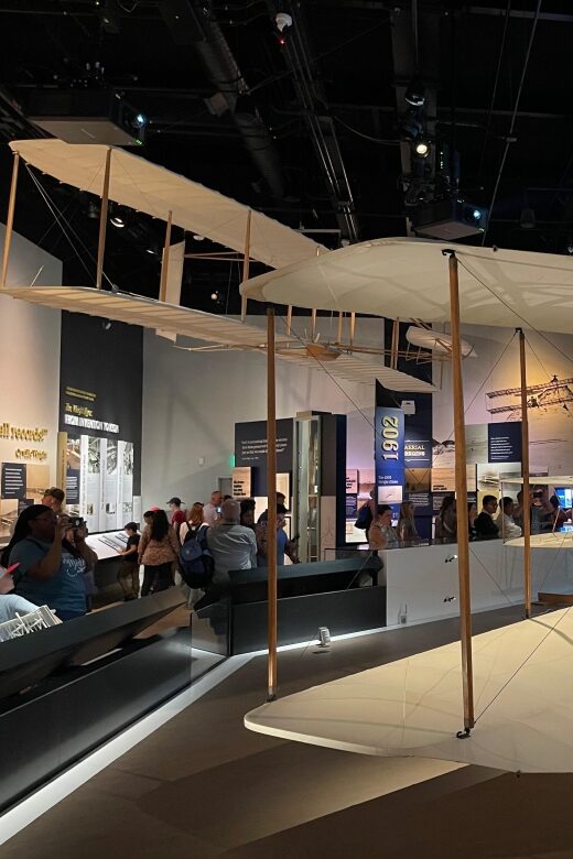 DC: Smithsonian Highlights Walking Tour with Air and Space - Starting Point and Tour Logistics at 400 7th Street NW