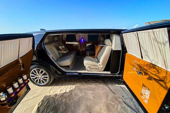 Deluxe GMC Limousine from CUN Airport to Playa Mujeres - Inside the GMC Denali Limousine: Features That Impress