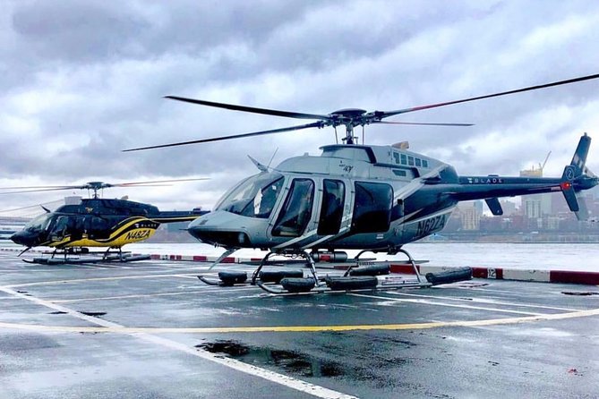 Deluxe Manhattan Helicopter Tour - Landmark Highlights Visible from the Helicopter