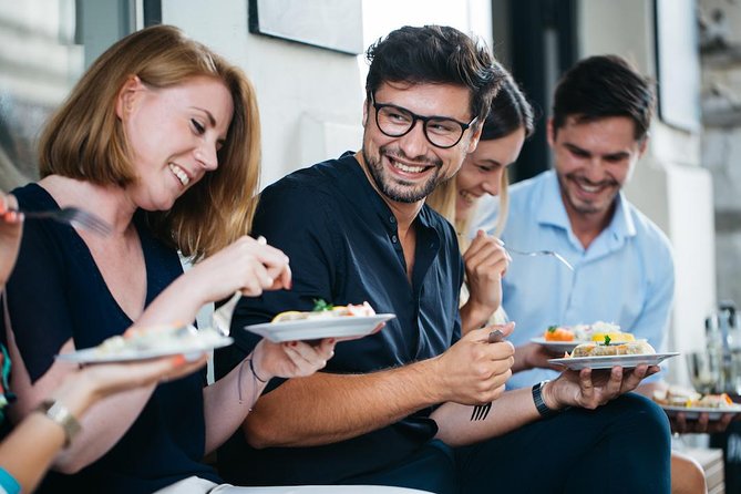 Deluxe Polish Vodka Tour Experience in Warsaw - Starting Point and Tour Schedule in Warsaw’s City Center