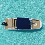 Deluxe Private Boats - 27 ft Sea Ray - Flexible Route Customized by the Captain Based on Weather