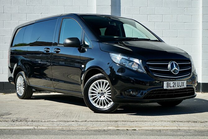 Departure by Private Minivan from Rovaniemi to Rovaniemi Airport - Convenient Meeting Point at Rovaniemi Airport