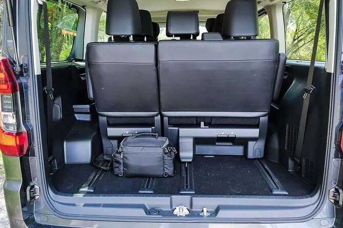 Departure Private Transfer Cancun to Cancun Airport CUN by Minivan or Minibus - Meet & Greet by Professional Chauffeur at Cancun Hotels