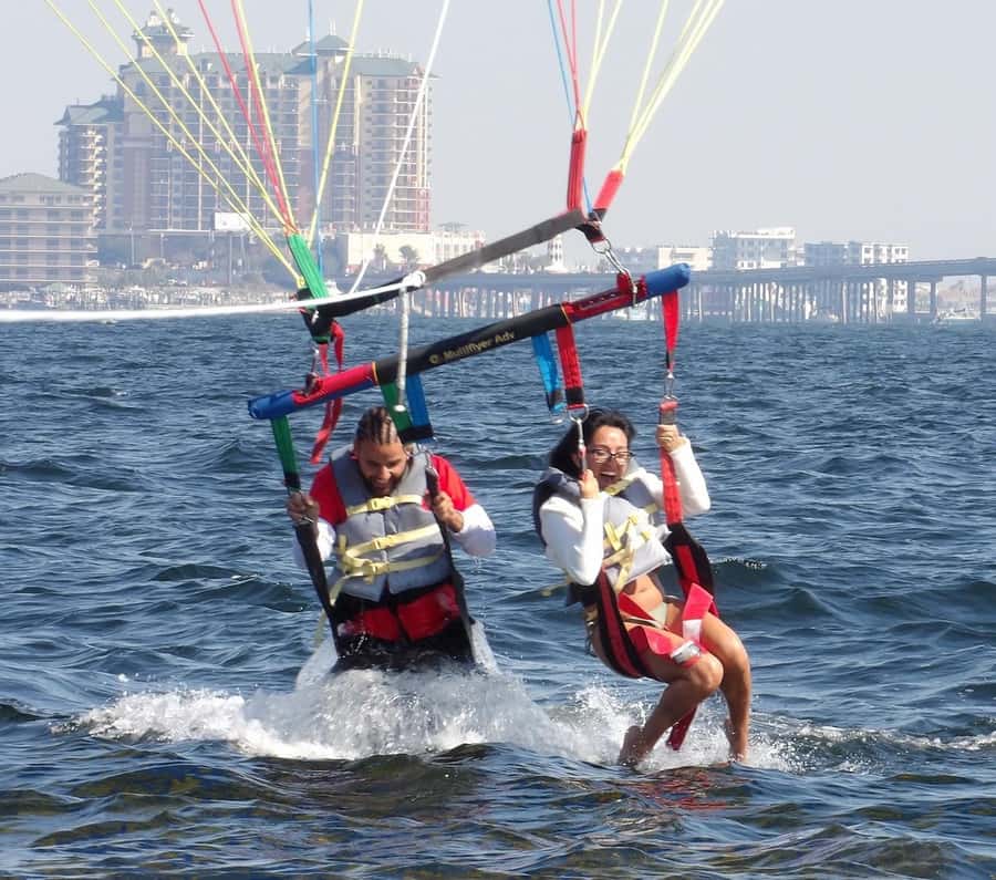 Destin: Sky High Parasailing From Marina Cafe - Meeting Point at Destin Harbors Marina Cafe
